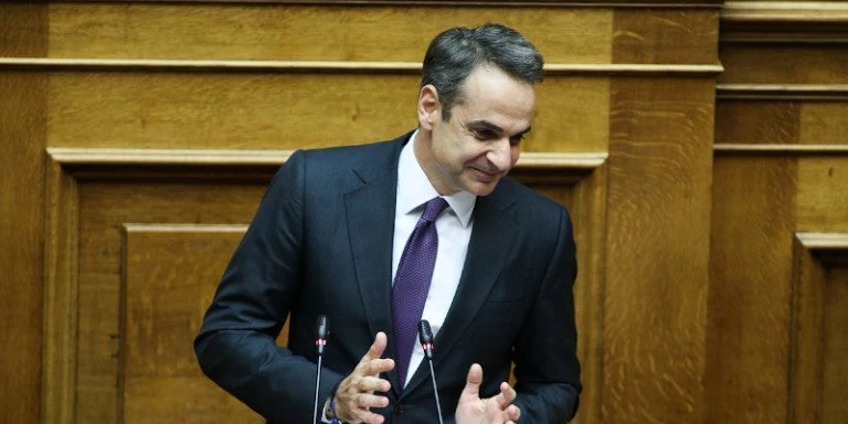 Ο Μητσοτάκης «κάρφωσε» Τσίπρα και Τσακαλώτο για προεκλογικά ψέματα: «Πού είναι αυτός ο λογαριασμός;»